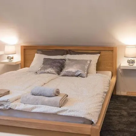 Elegant Balaton Apartment Balatonudvari