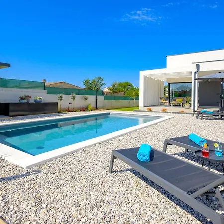 Elegant Balaton Apartment Balatonudvari